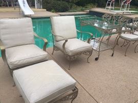 MID CENTURY PATIO SET AND DRINK CART