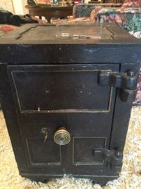 ANTIQUE SAFE