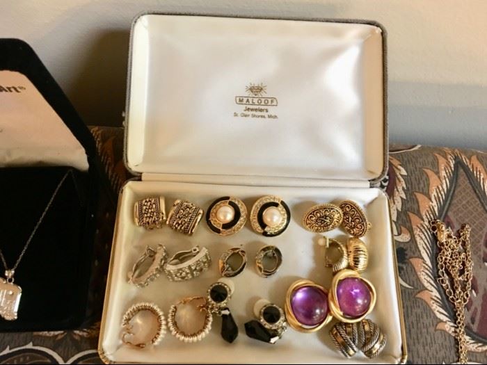 COSTUME JEWELRY