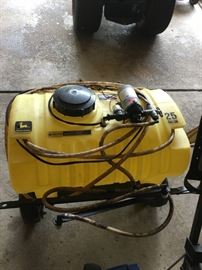 JOHN DEERE 25 GALLON SPRAYER