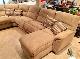 LANE FURNITURE SECTIONAL SOFA BED W/2 RECLINERS