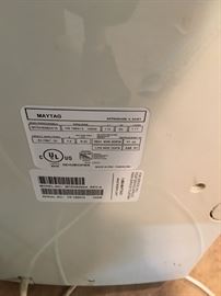 MAYTAG DEHUMIDIFIER