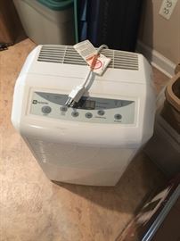 MAYTAG DEHUMIDIFIER