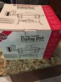CHAFING DISH
