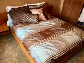 HOUSE OF DENMARK QUEEN BEDROOM SET