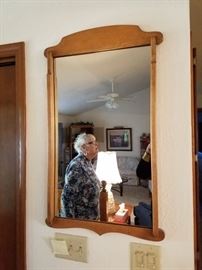 Detailed Mirror