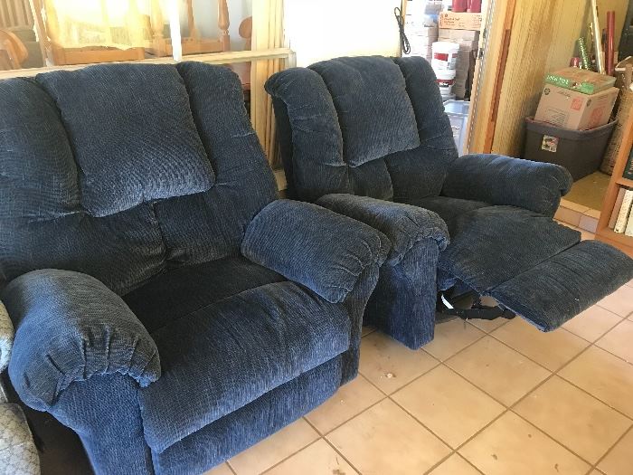 Set of a recliners