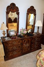 Queen bedroom set - queen bed, 2 nightstands, dresser with mirror, and armoire