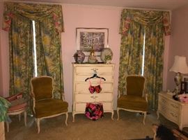 Henredon Louis XV dresser, end tables and accent chairs