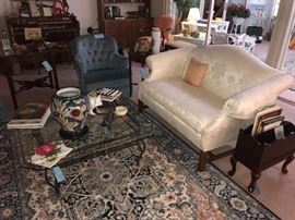 Karastan Rug 6x9, Taylorsville love seat, glass top coffee table