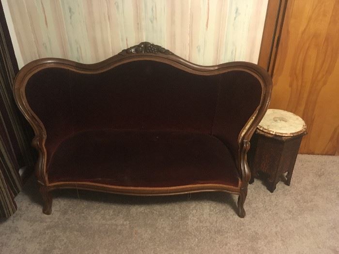 Victorian Love Seat