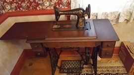 Singer Red Eye  66 1919