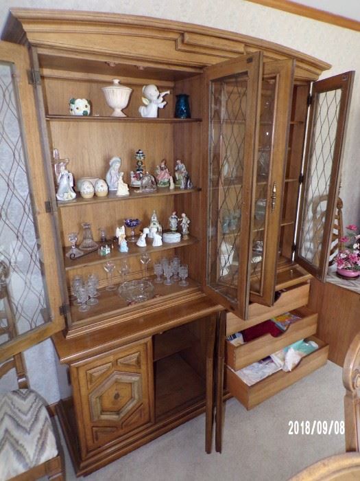close up of the Hutch, showing the drawers & figurines - mail level