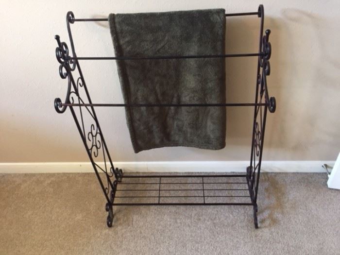 metal towel stand