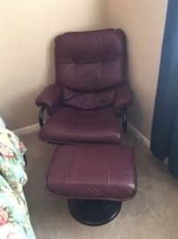 burgandy recliner and ottoman