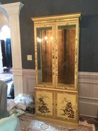 Drexel Et Cetra Chinoisere China Cabinet...nice! 