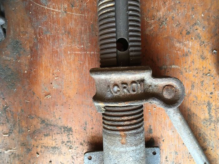 Antique Tools: Acron House Leveling Pole Jack / Support Go008 Local Pickup https://www.ebay.com/itm/123400206194