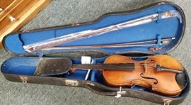 Violin with Case WN1000 https://www.ebay.com/itm/123405237218