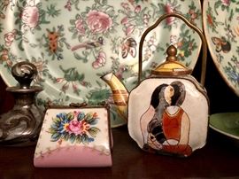 Empress Arts Enamel and Limoges Purse