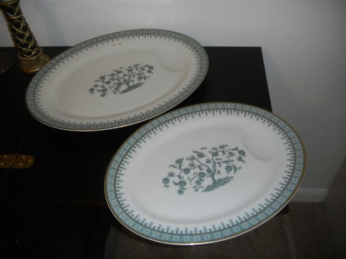 2 serving pieces china, Theodore Haviland, Cambridge pattern