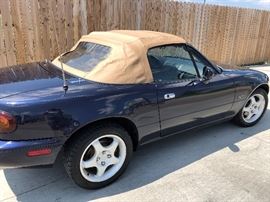 1996 MAZDA MIATA 6,000 MILES