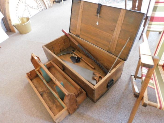 Antique tool box