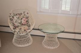 White Wicker Furnishings