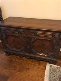Rare Virginia House Bedroom Set