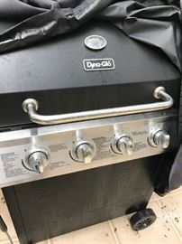 Dyna-Glo Propane Grill- Very nice