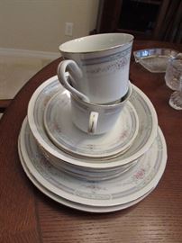 Rose and blue china for 8