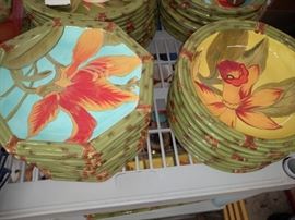 We have a large set of these dishes.  They are gorgeous!