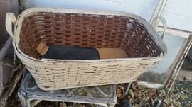ANTIQUE BASKET
