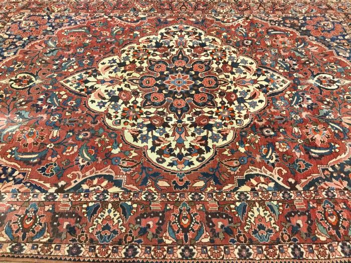 A BEAUTIFUL HAND KNOTTED WOOL CARPET, 145“ X 106” Item #: 91508