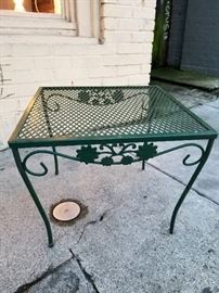 Outdoor table with detail