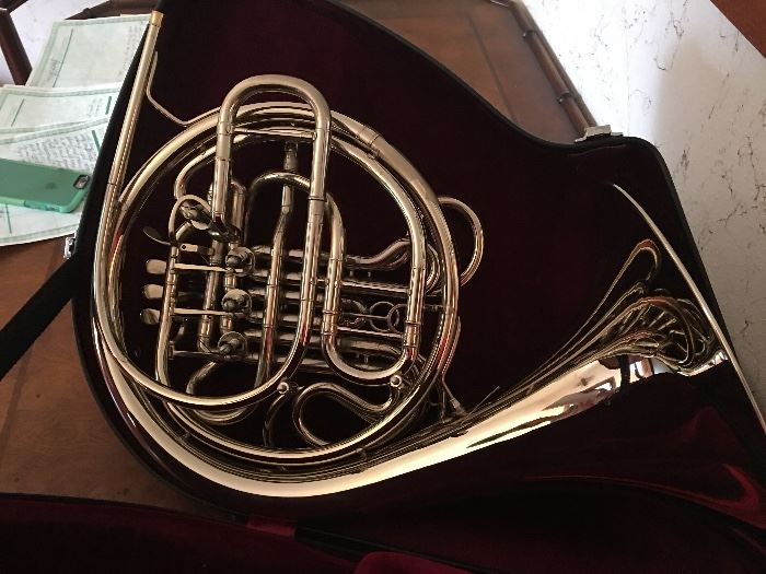 High end French Horn in excellent condition. Details to follow.