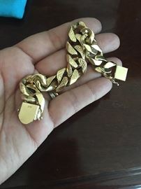 Over 3 ounces of 14K gold in this heavy link bracelet - small size for a woman.