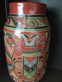 Guatemalan pottery vase