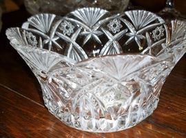 SMALL CRYSTAL BOWL