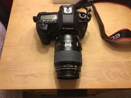 Canon EOS 5D Mark II Camera