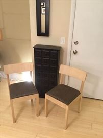 Chairs, Drawer Cabinet, Mirror Lot