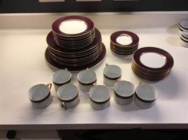 Fitz Floyd Dinnerware Set