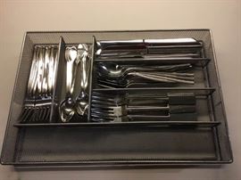 10 Flatware Set