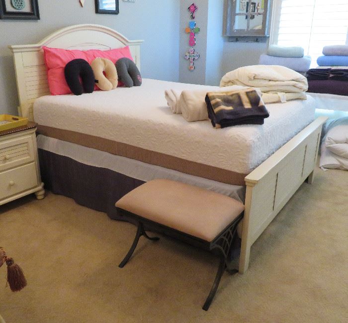 Queen bed, Serta icomfort mattress, vanity stool