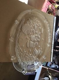 Mary Gregory style Art Glass Etched glass collectible