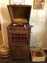 Edison Victrola with Records 
