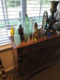 Maple Server, Antique bottles, Antique Coffee Grinder