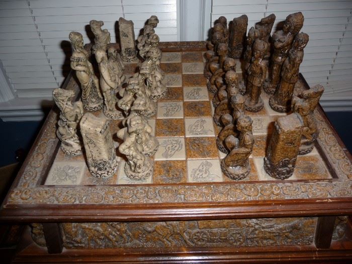 Chess table and set
