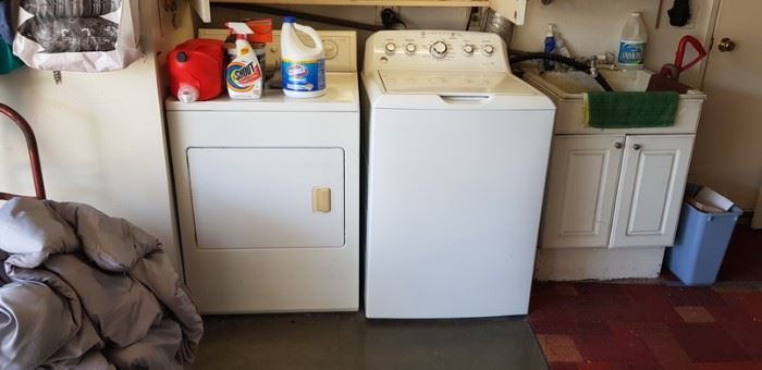 Washer and dryer (good condition)