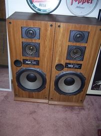 SANYO SPEAKERS SS V6-150