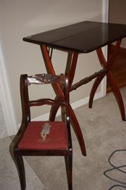 Sweet antique child's chair/antique folding table